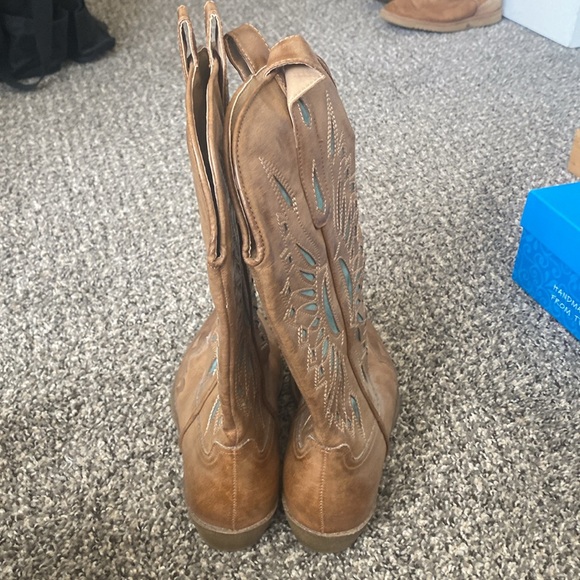 Brand New Coconuts Bandera Cowboy Boot | size 8 | Never Worn Brown Boots | boho - Picture 4 of 7